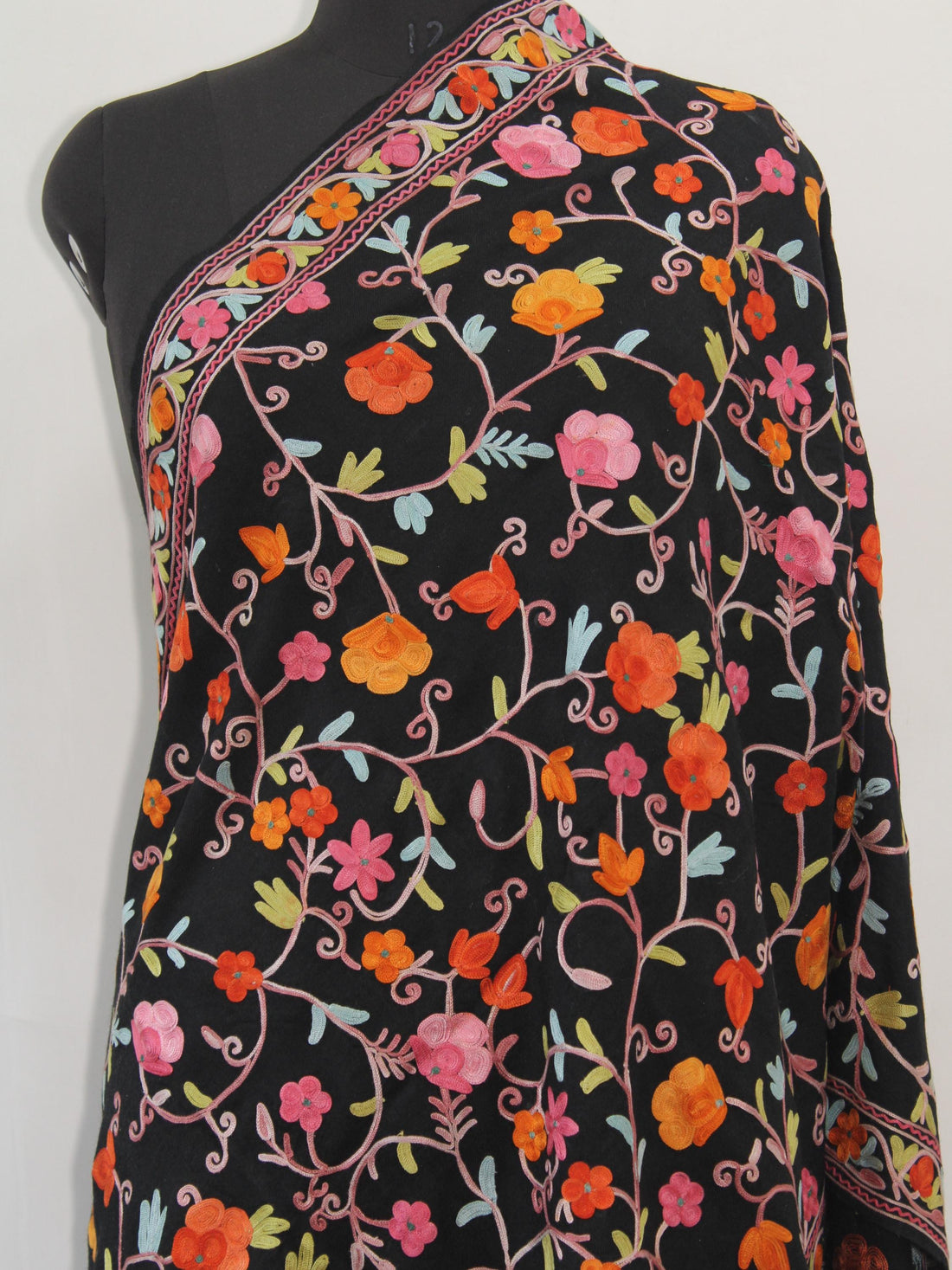 Kashmiri Wool Stole: Aari Embroidered Floral Scarf BATIN